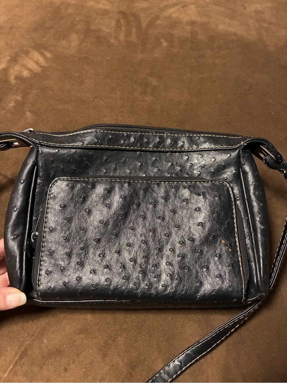 Koltov Black Faux Ostrich Crossbody Bag - Picture 4 of 7